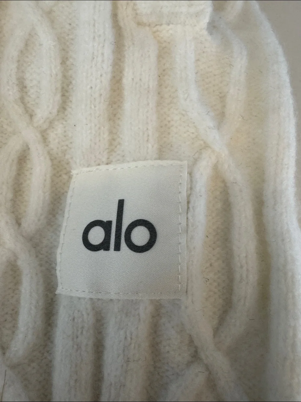 ALO Yoga Ivory Cable-Knit Drawstring Joggers